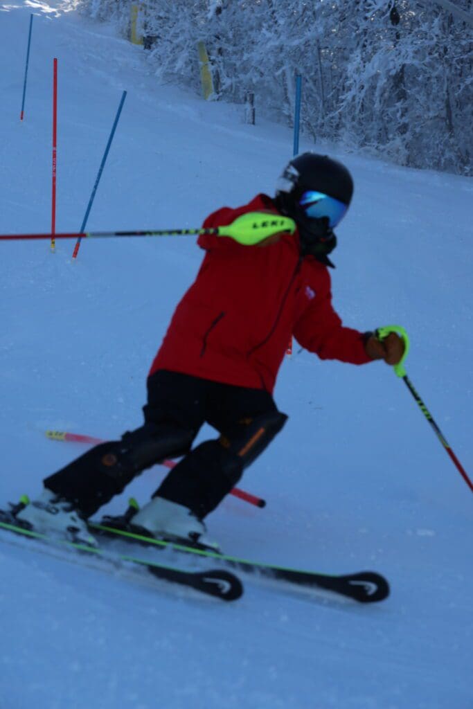 Ski Slalom 45